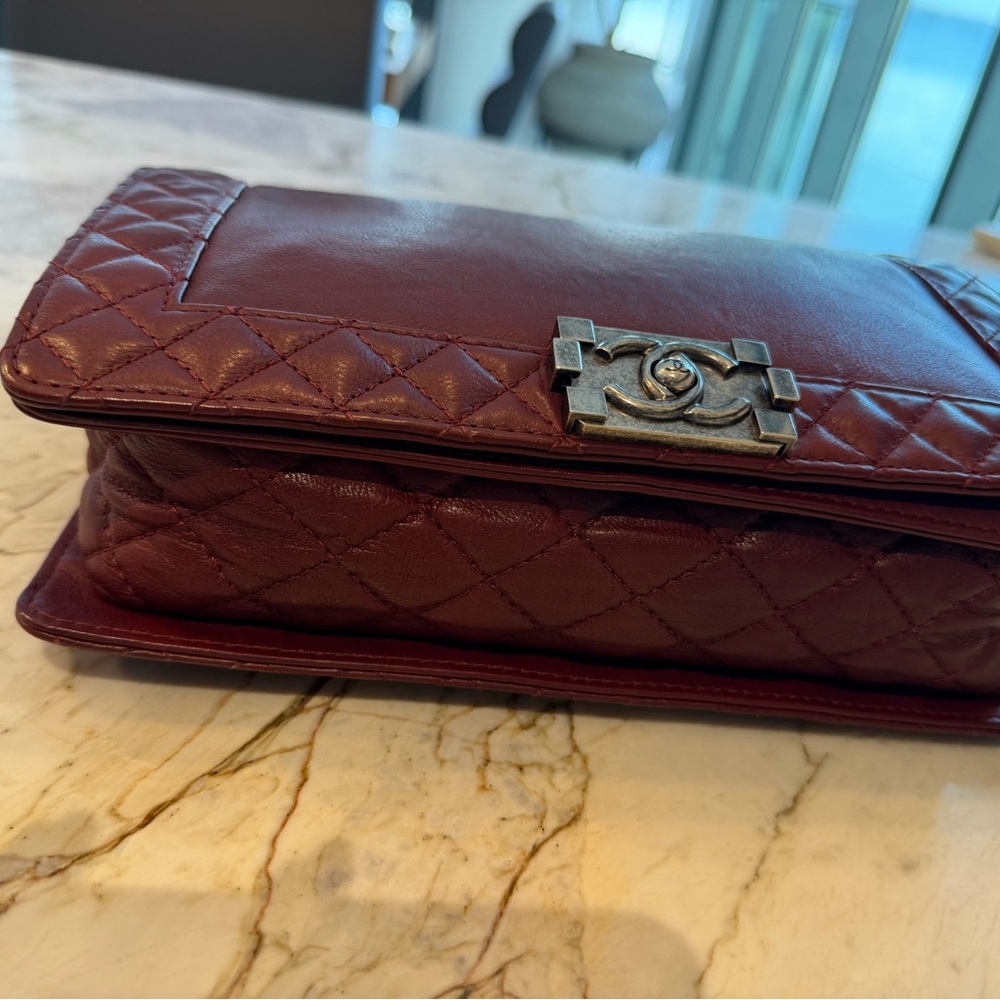 CHANEL Reverso Boy Bag - Picture 11 of 16